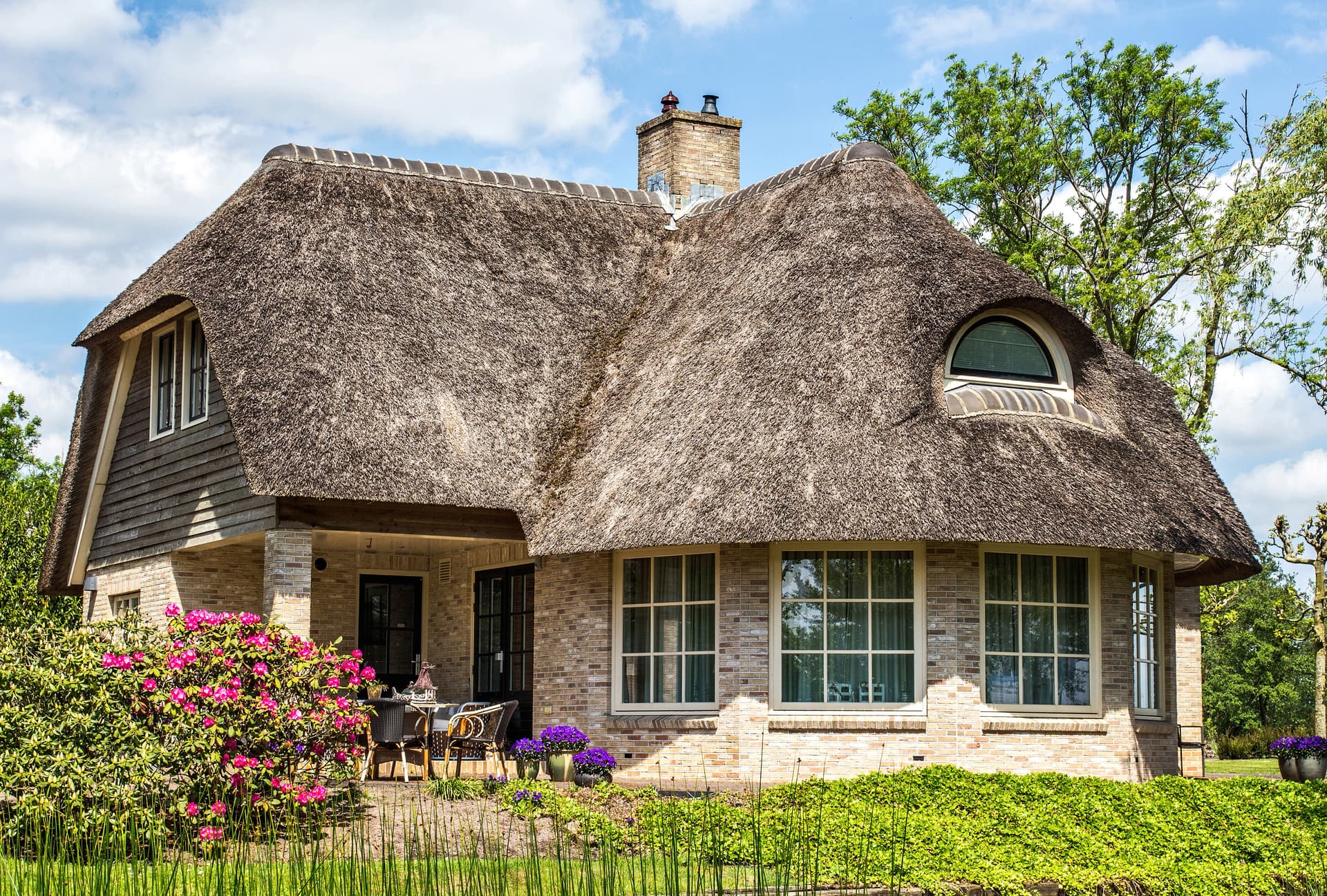New Thatch Roof Installation